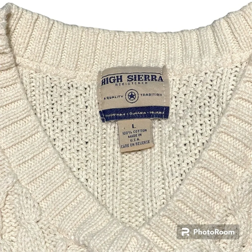 High Sierra Cream Chunky Cable Knit Women’s V-Neck Sweater Size Large - Picture 3 of 3